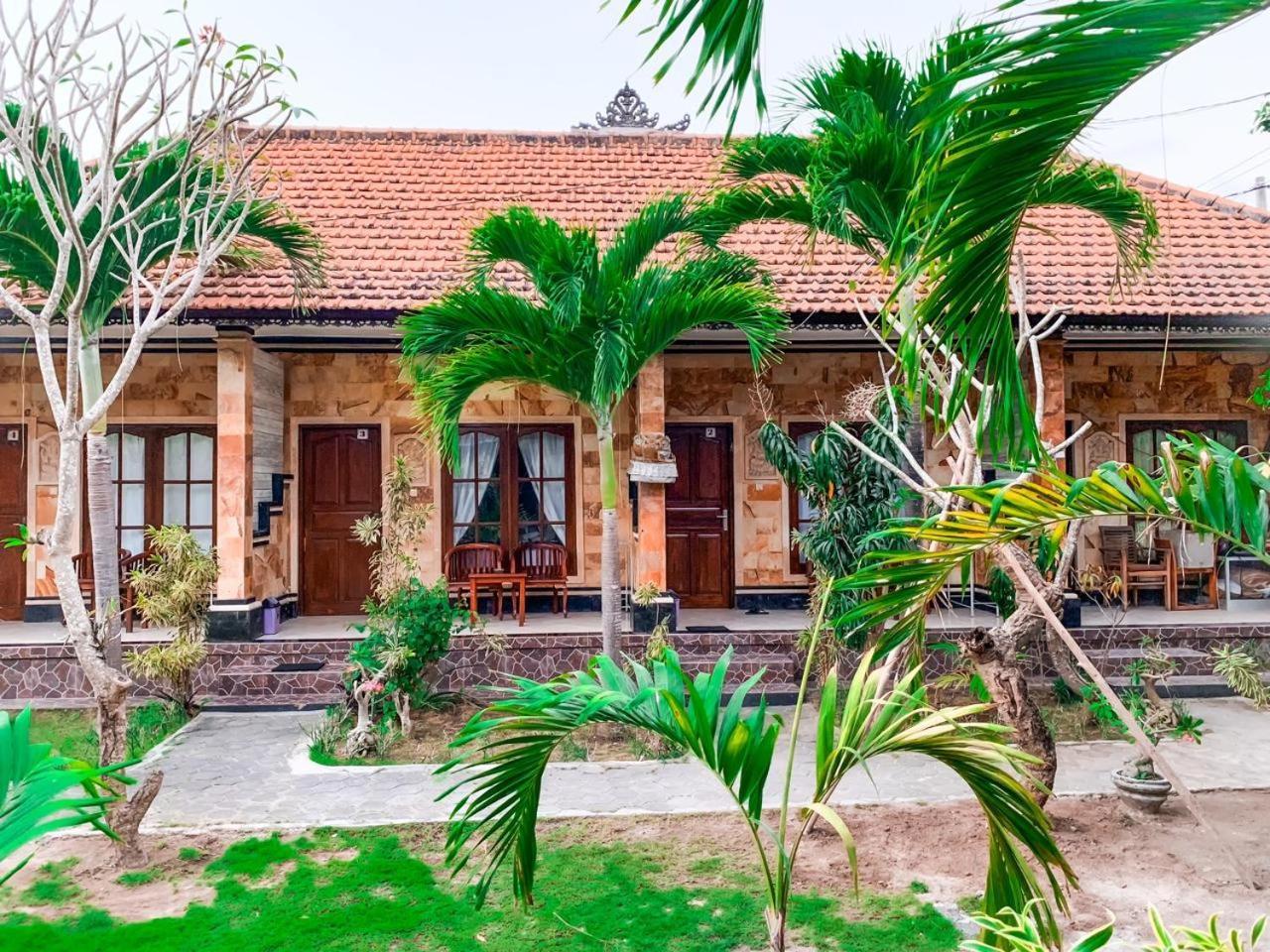 Tiki Bar And More Nusa Lembongan  Exterior photo
